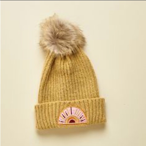 NWT Virginia Wolf - The Sunray Beanie With Removable Button Down Pom Top NIP - Picture 5 of 15